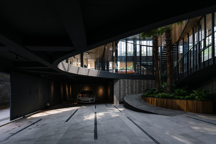 911-VILLA / VACO Design - Image 6 of 44