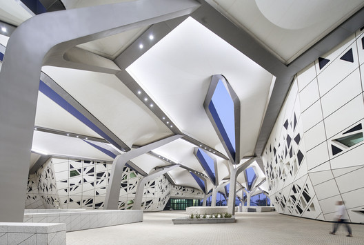 King Abdullah Petroleum Studies and Research Centre / Zaha Hadid Architects - Image 11 of 21