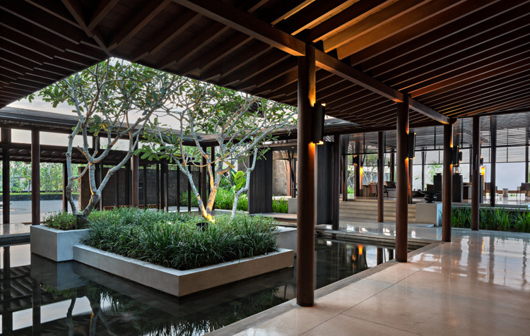 Soori Bali / SCDA Architects - Beam, Patio, Courtyard