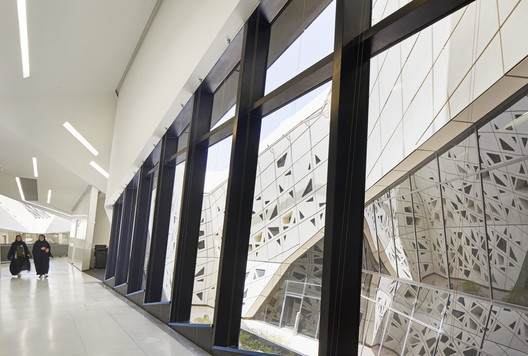 King Abdullah Petroleum Studies and Research Centre / Zaha Hadid Architects - Windows