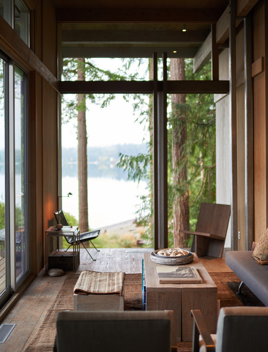 Cabin at Longbranch / Olson Kundig - Table, Windows, Beam
