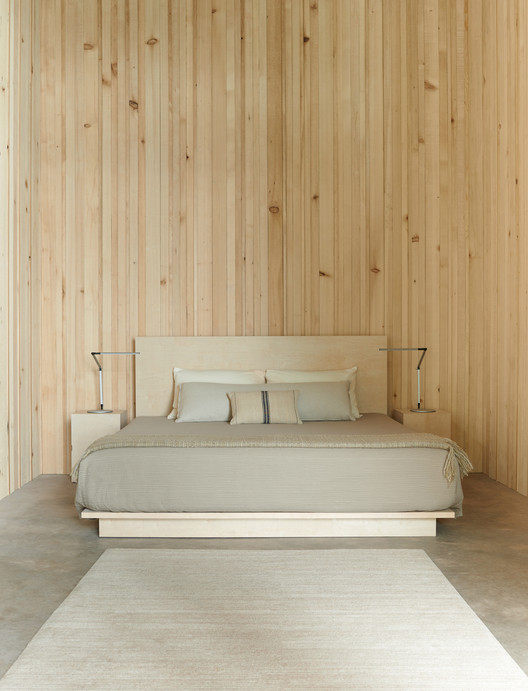 Cabin at Longbranch / Olson Kundig - Bed, Bedroom