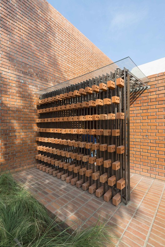 Brick House / Architecture Paradigm - Exterior Photography, Brick, Facade