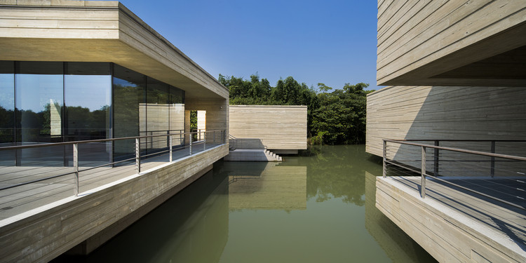 Mu Xin Art Museum / OLI Architecture PLLC - Waterfront, Facade