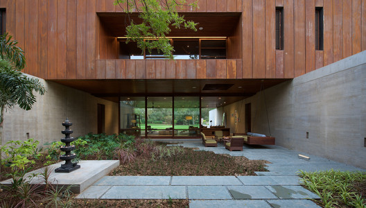 DIYA / SPASM Design Architects - Facade, Chair, Garden, Windows, Patio, Courtyard