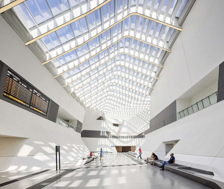 Napoli Afragola Station / Zaha Hadid Architects - Windows