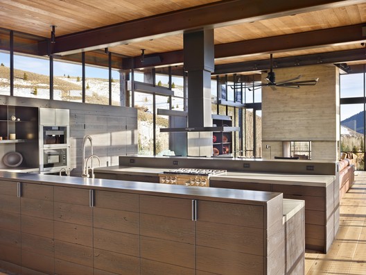 Bigwood  / Olson Kundig - Countertop, Beam, Windows