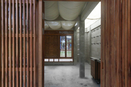 Expandable House / Urban Rural Systems  - Windows