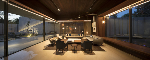 The House Of Secret Gardens / Spasm Design - Table, Chair