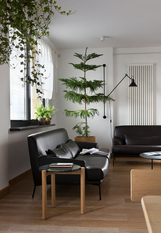 Apartment in Kiev / Alena Yudina - Interior Photography, Living Room, Table