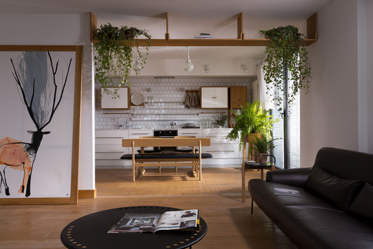 Apartment in Kiev / Alena Yudina - Interior Photography, Table, Sofa