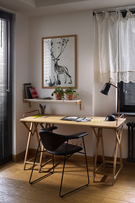 Apartment in Kiev / Alena Yudina - Interior Photography, Dining room, Table, Windows, Chair