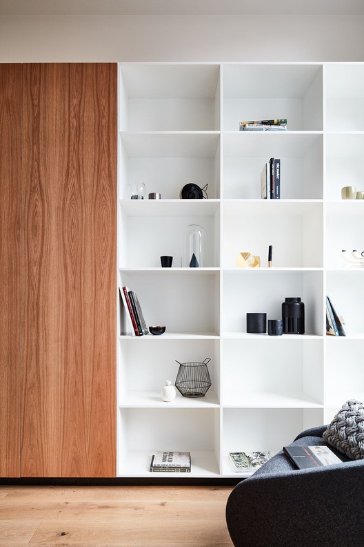 The Courtyard House / Auhaus Architecture - Shelving