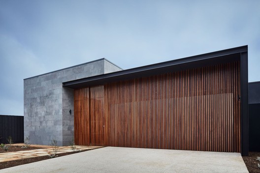 The Courtyard House / Auhaus Architecture - Brick, Facade, Concrete