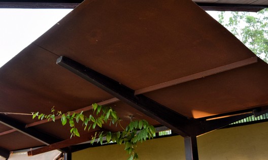 The House with the Gabion  / Spasm Design - Beam