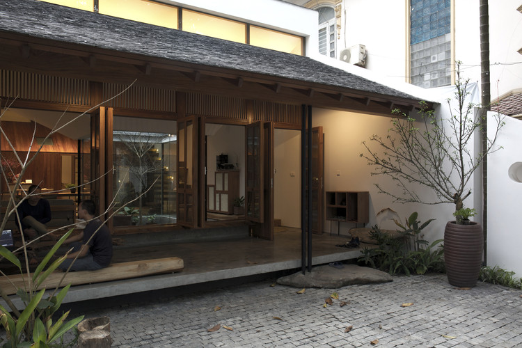 Hopper House / AHL architects - Windows, Facade, Beam, Courtyard
