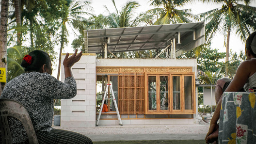 Expandable House / Urban Rural Systems  - Beam