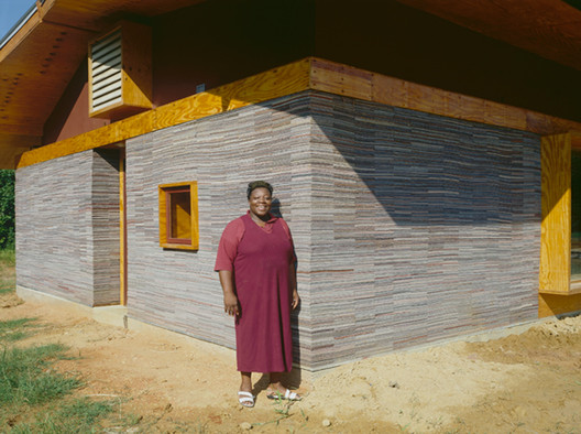 Classic Architecture with a Social Agenda (1960-Today) - Image 22 of 25