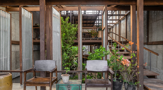House in Chau Doc / NISHIZAWAARCHITECTS - Interior Photography, Chair, Windows, Beam