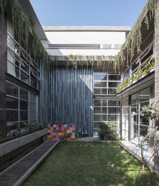 Collage House / S+PS Architects - Facade, Garden, Courtyard