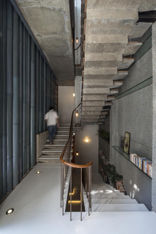 Collage House / S+PS Architects - Handrail, Beam