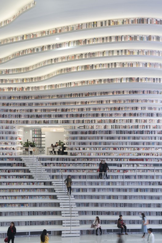 Tianjin Binhai Library / MVRDV + Tianjin Urban Planning and Design Institute - Image 7 of 23