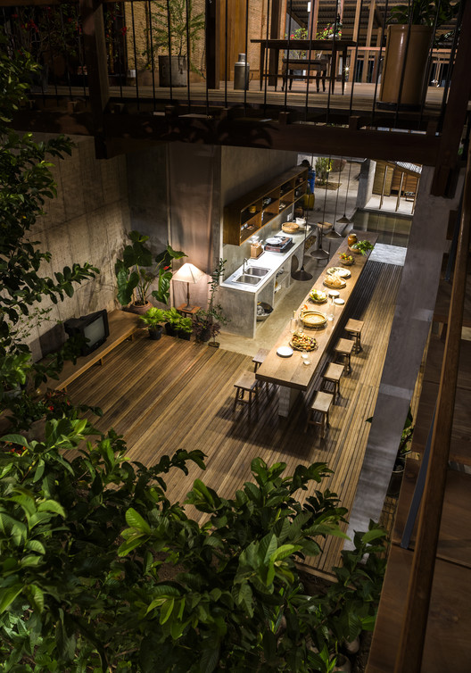 House in Chau Doc / NISHIZAWAARCHITECTS - Exterior Photography