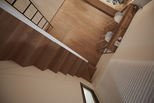 22m2 Apartment in Taiwan  / A Little Design - Interior Photography, Windows, Handrail