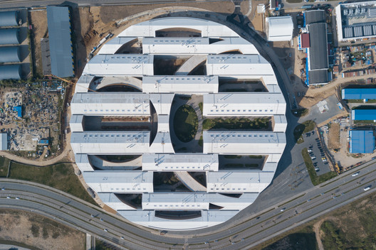 Skolkovo Institute of Science and Technology / Herzog & de Meuron - Facade