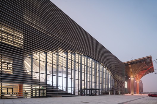 Tianjin Binhai Library / MVRDV + Tianjin Urban Planning and Design Institute - Facade