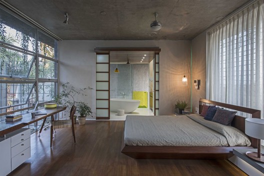 Collage House / S+PS Architects - Windows, Countertop, Bed, Chair, Bedroom, Beam