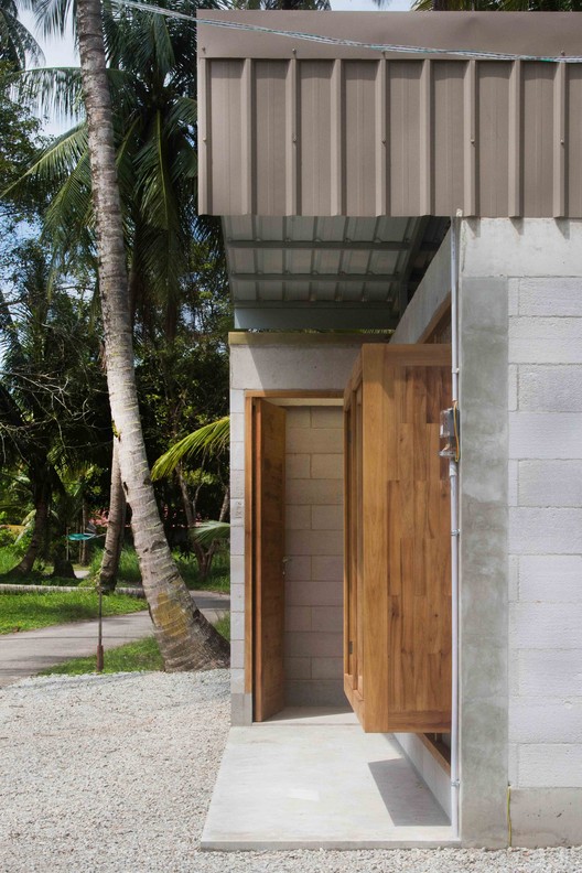 Expandable House / Urban Rural Systems  - Door, Facade, Beam