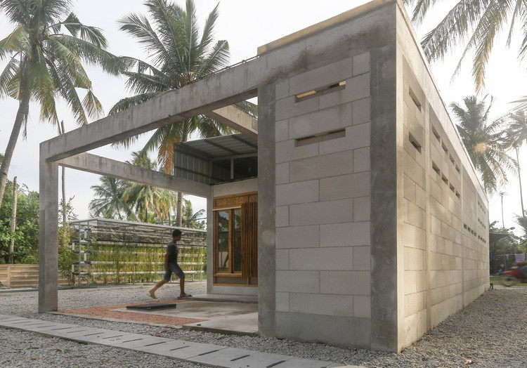 Expandable House / Urban Rural Systems - Image 14 of 33