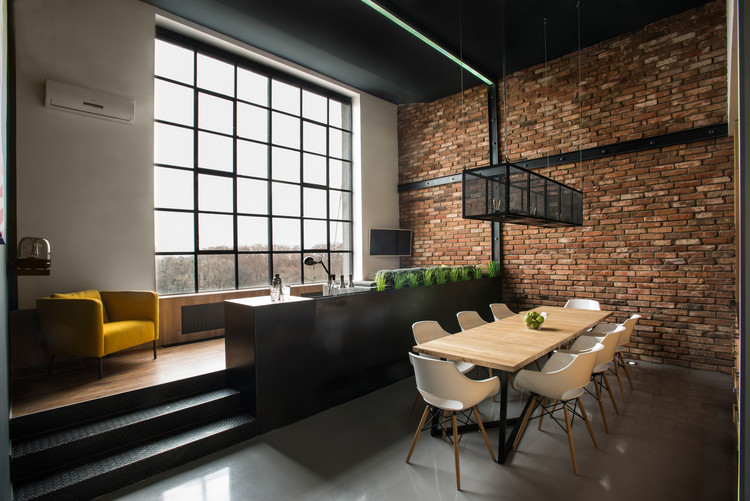 Studio Loft / GASPARBONTA - Table, Chair, Windows, Beam
