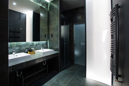 Studio Loft / GASPARBONTA - Sink, Countertop, Bathroom
