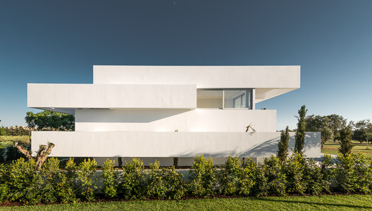 Five Terraces and a Garden / corpo  atelier - Exterior Photography, Facade