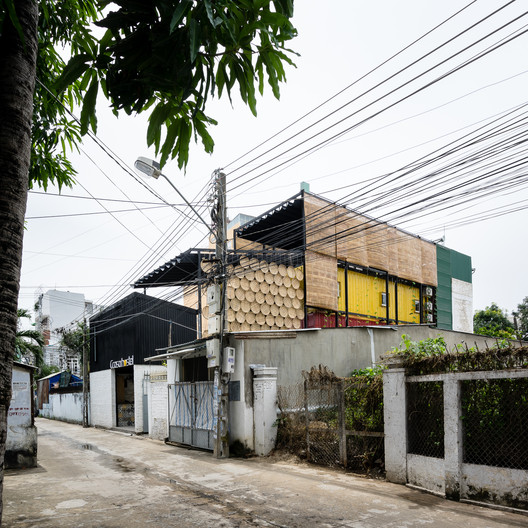 Ccasa Hostel  / TAK architects - Facade, Windows