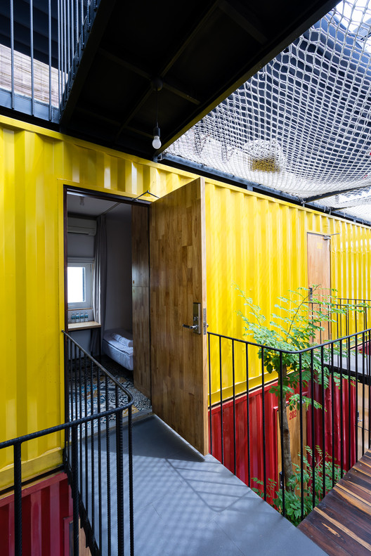 Ccasa Hostel  / TAK architects - Fence, Handrail, Beam