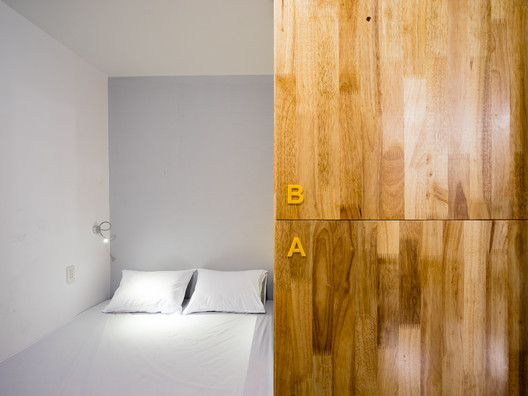 Ccasa Hostel  / TAK architects - Bed, Bedroom