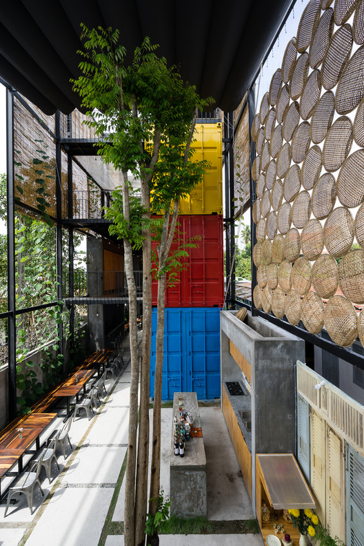 Ccasa Hostel  / TAK architects - Facade, Windows