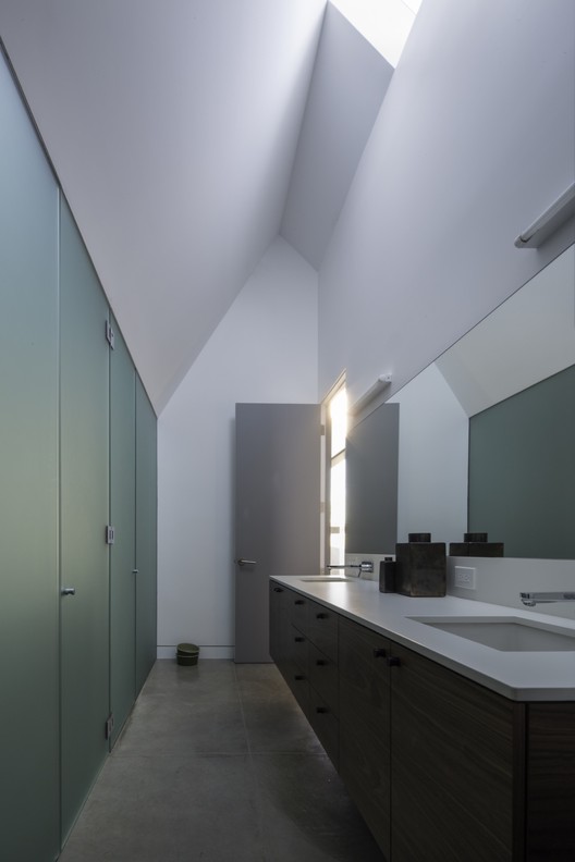 Escobar Renovation / Chen + Suchart Studio - Sink, Countertop, Windows