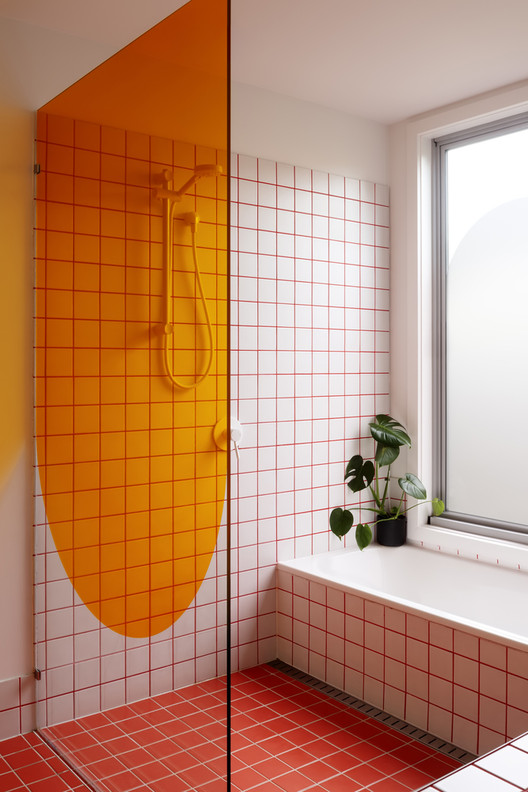 Trends Always Come Back: Retro Aesthetics with Modern Materials - Image 2 of 22