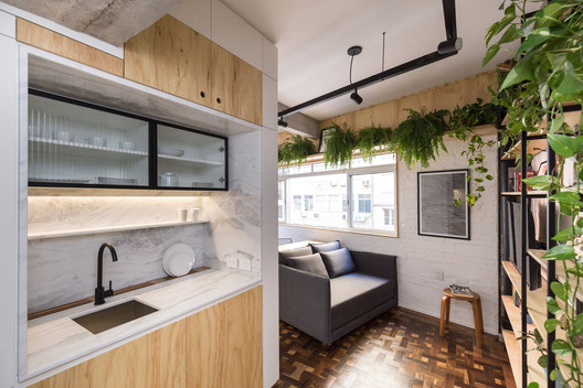 How to Ensure Comfort and Well-Being in Small Spaces? - Image 7 of 15