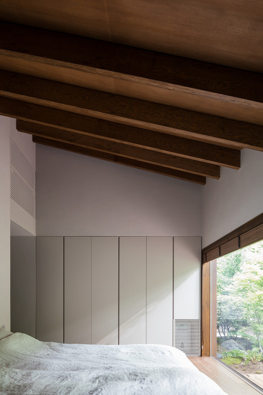 Four Leaves Villa / KIAS - Interior Photography, Windows, Beam