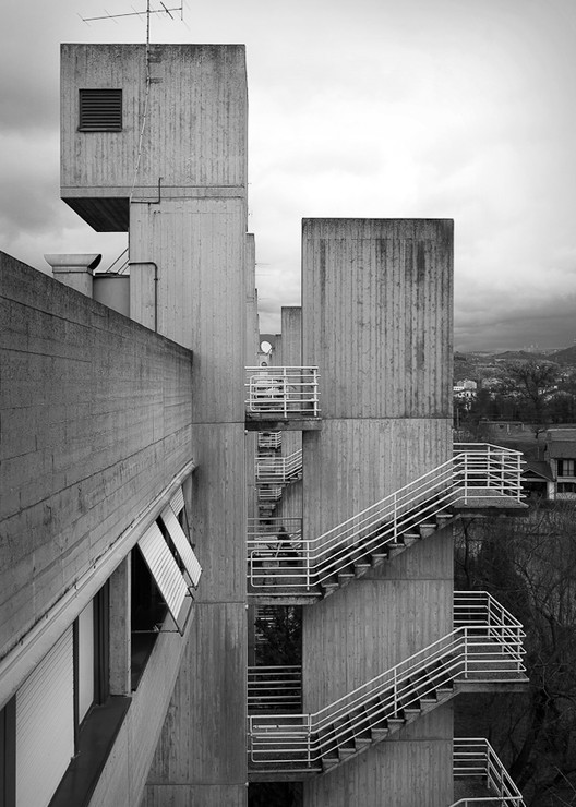 Classic Architecture with a Social Agenda (1960-Today) - Handrail