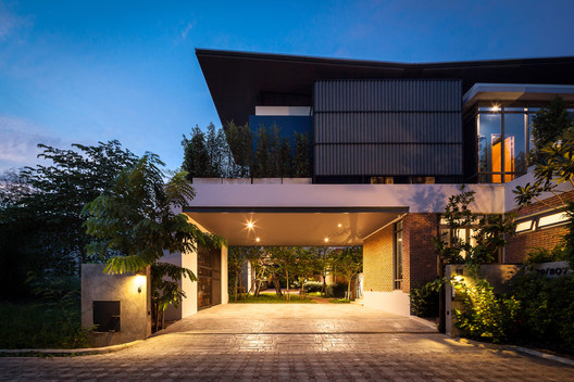 Two Houses at Nichada / Alkhemist Architects - Windows, Door, Facade
