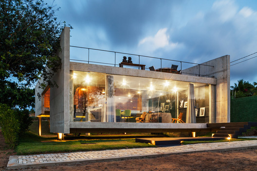 Two Beams House / Yuri Vital - Windows, Door, Facade