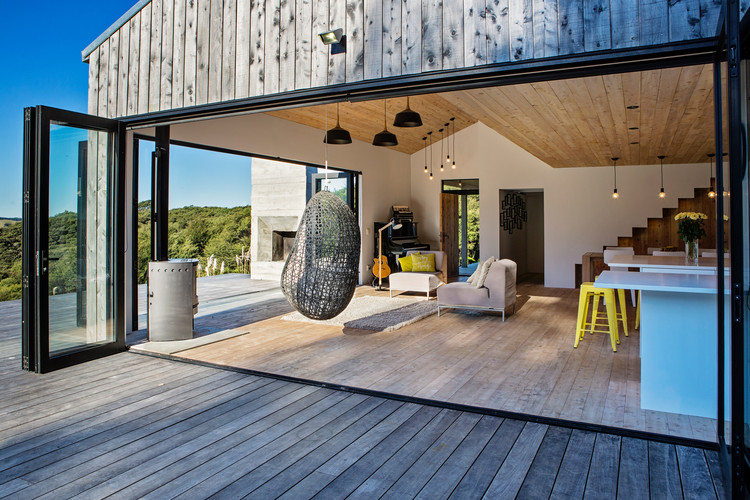 Back Country House / LTD Architectural Design Studio - Beam, Deck