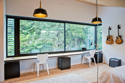 Back Country House / LTD Architectural Design Studio - Windows, Table, Lighting, Chair