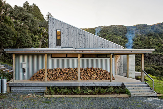 Back Country House / LTD Architectural Design Studio - Facade, Windows